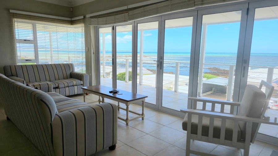 6 Bedroom Property for Sale in Franskraal Western Cape